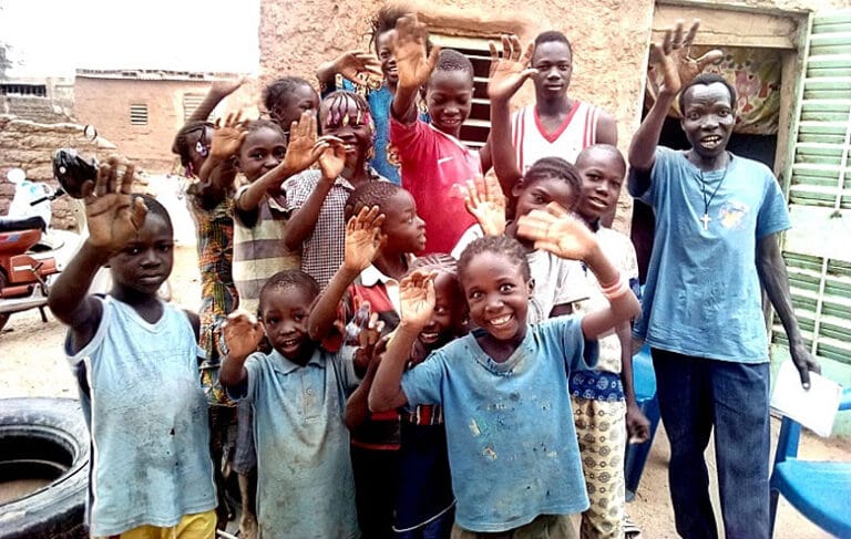 Les forces vives unies pour l'application concrète de la protection de l'enfance de ouangolodougou.