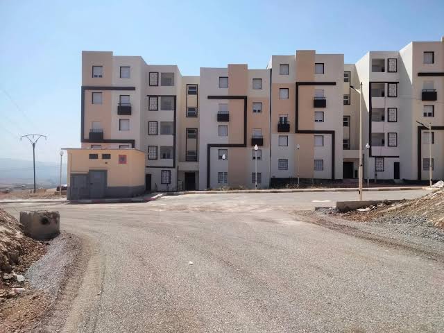Inauguration des nouveaux projets de développement à Constantine par les autorités