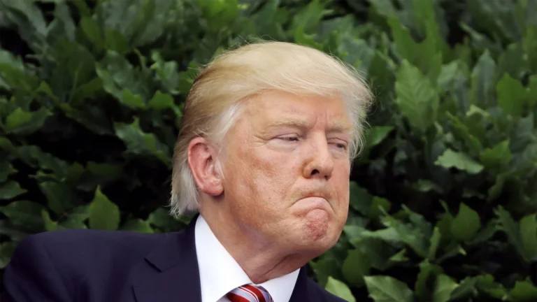 Publication officielle de Donald Trump clarifiant la situation et les tensions sur le détroit d'Hormuz.