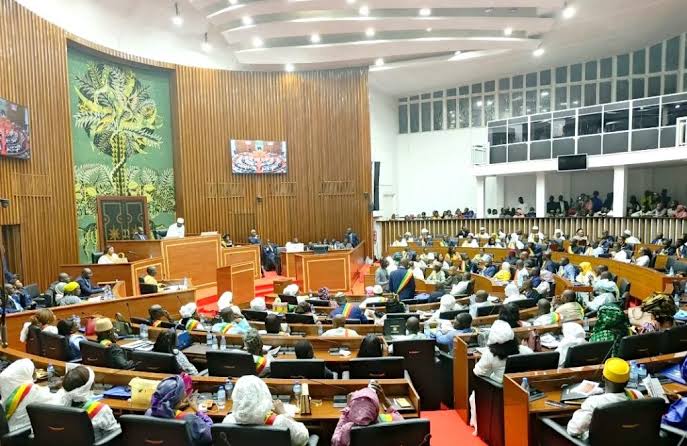 Vue de l'hémicycle de l'Assemblée nationale lors du vote pour déclarer son patrimoine au Sénégal.