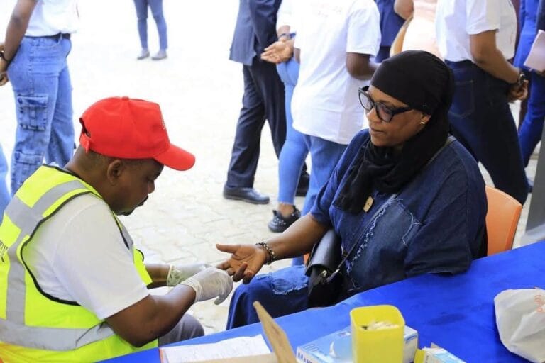 Dépistage cardiovasculaire à Anyama organisé pendant la Semaine du cœur 2026