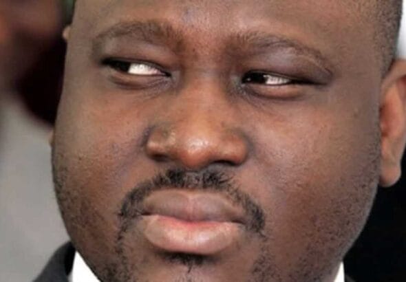 Soro Guillaume et la polémique du boubou lors d'une allocution politique officielle.