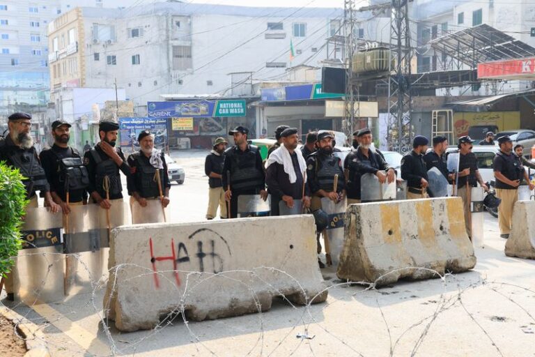 État d’urgence au Pakistan et suspension du gouvernement provincial du parti d’Imran Khan