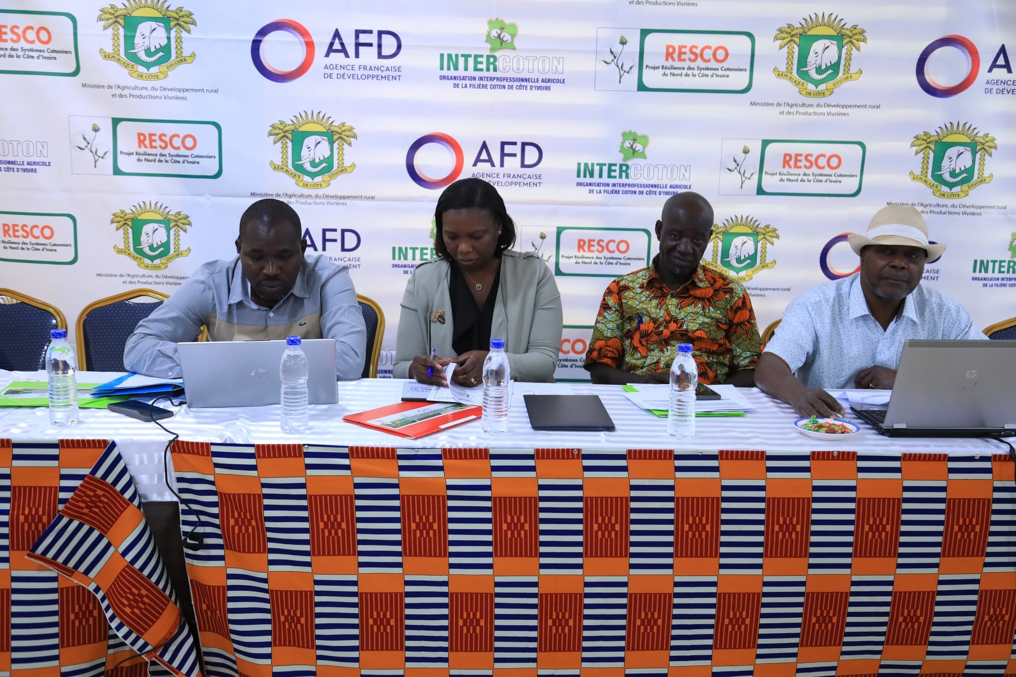 Digitalisation des coopératives cotonnières présentée par INTERCOTON lors d’un atelier à Yamoussoukro