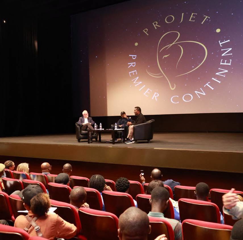 Premier Continent présenté à Abidjan par Isaach De Bankolé pour promouvoir le cinéma africain