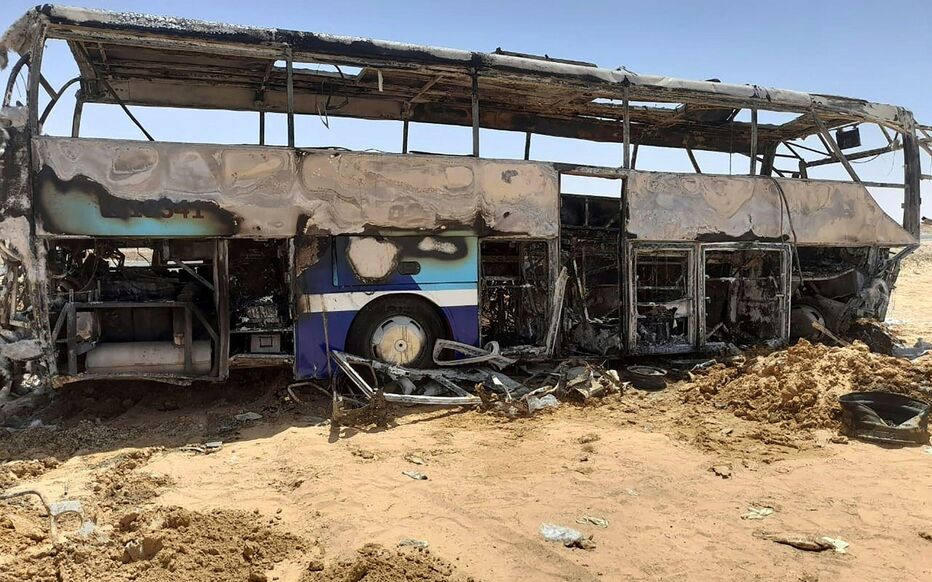 Accident de bus en Égypte ayant fait 13 morts et 34 blessés à l’ouest du Caire