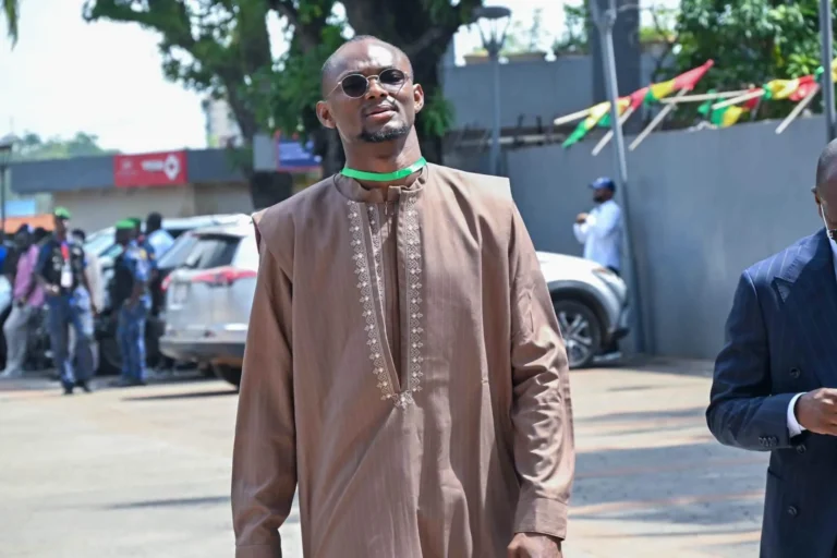 Mamady Doumbouya élu président de la Féguifoot