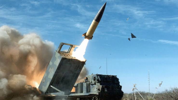 Alertes missiles en Ukraine rétablies après un échange entre Volodymyr Zelensky et Marco Rubio