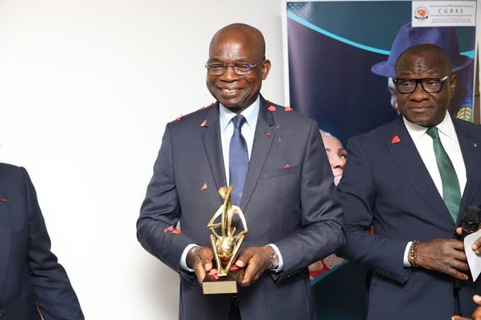 Prix ICS 2026 décerné à N’Guessan Koffi Lataille et Clarisse Mahi pour la gouvernance publique
