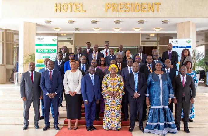 Marchés publics avec la délégation de l’ARCOP reçue par le Conseil d’État à Abidjan